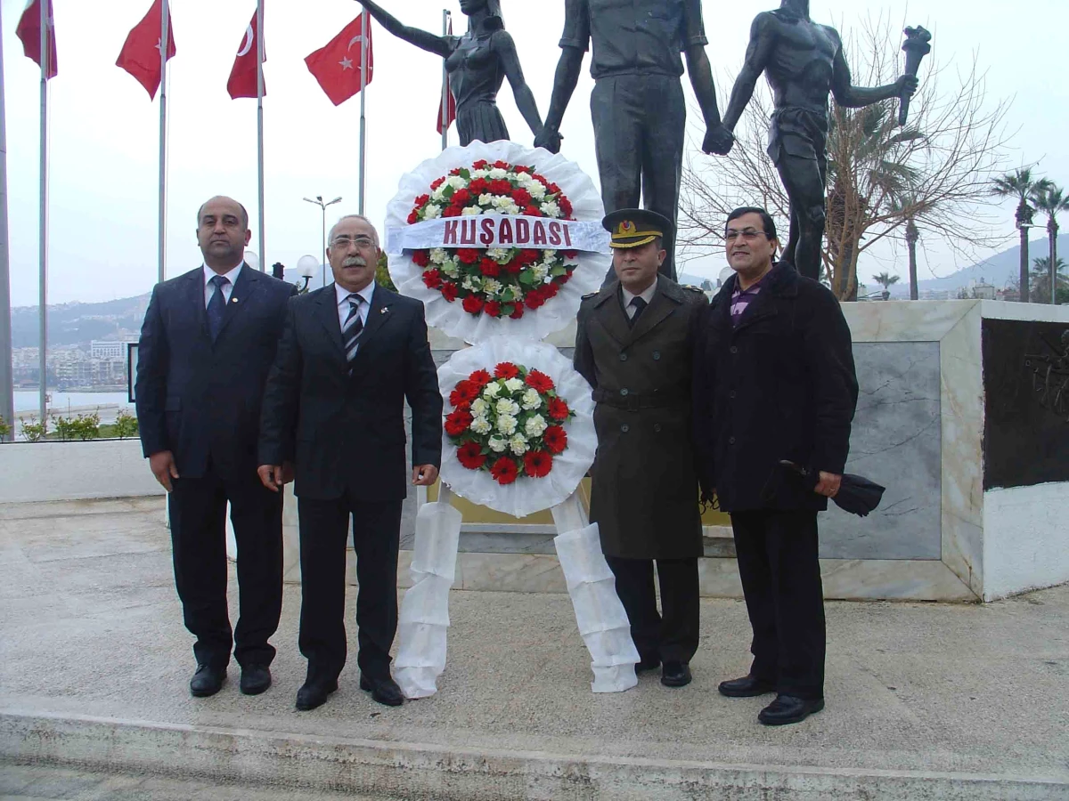 Atatürk\'ün Kuşadası\'na Gelişi Kutlamaları