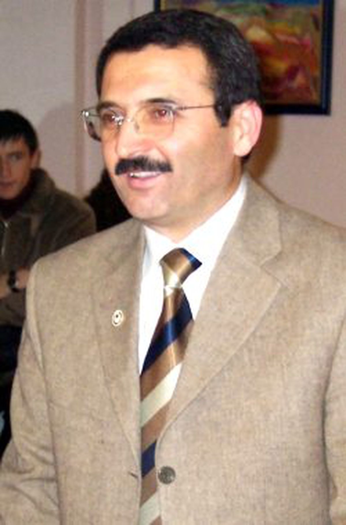 'Özgürlükler Kısıtlanarak, Demokrasi Savunulamaz'