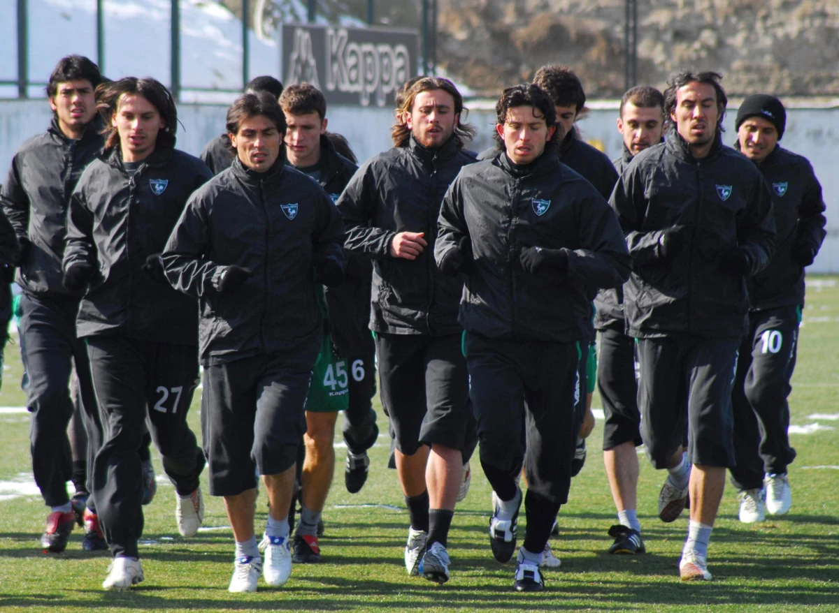 Denizlispor\'da, Beşiktaş Maçı Hazırlıkları Sürüyor