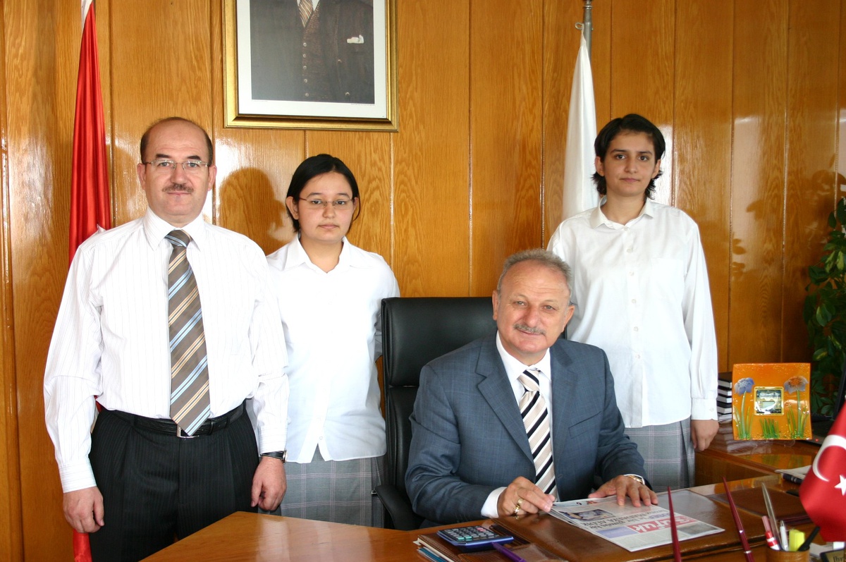 Gümüşler Belediyesi'nden Öğrencilere Burs
