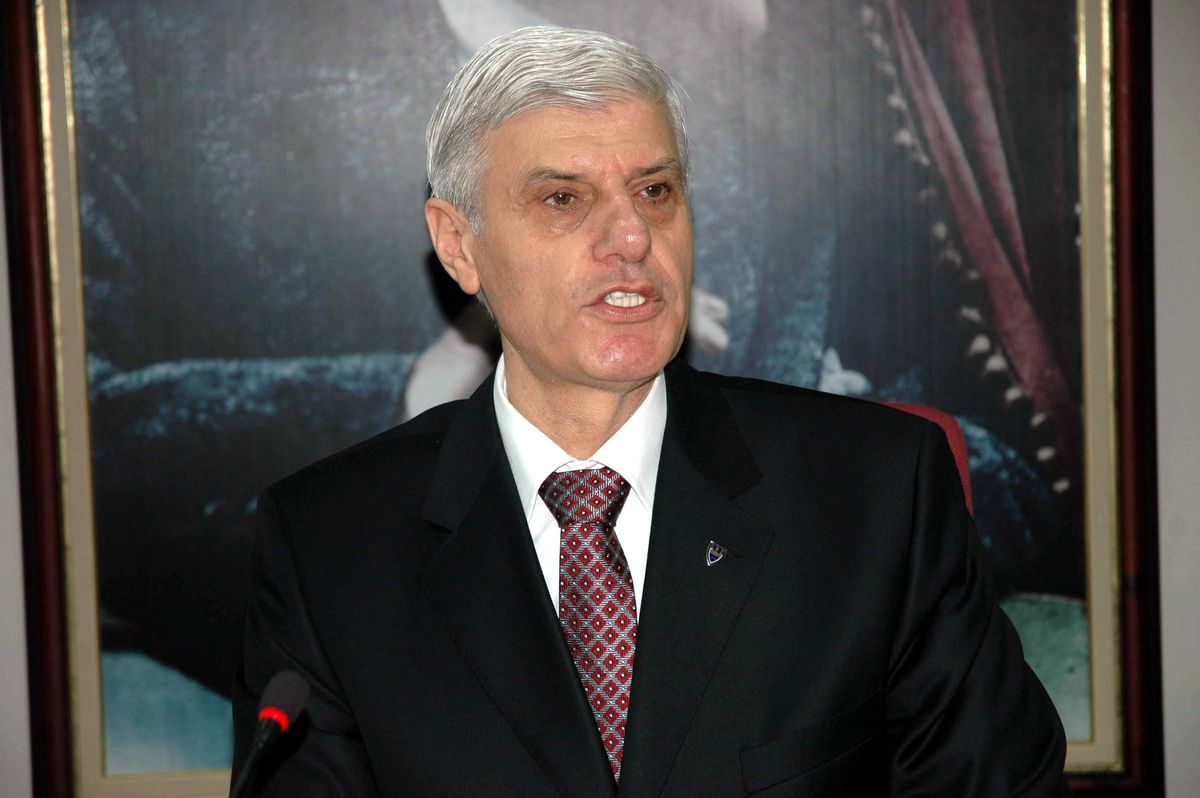 Vali Hatipoğlu 2007 Yılını Değerlendirdi