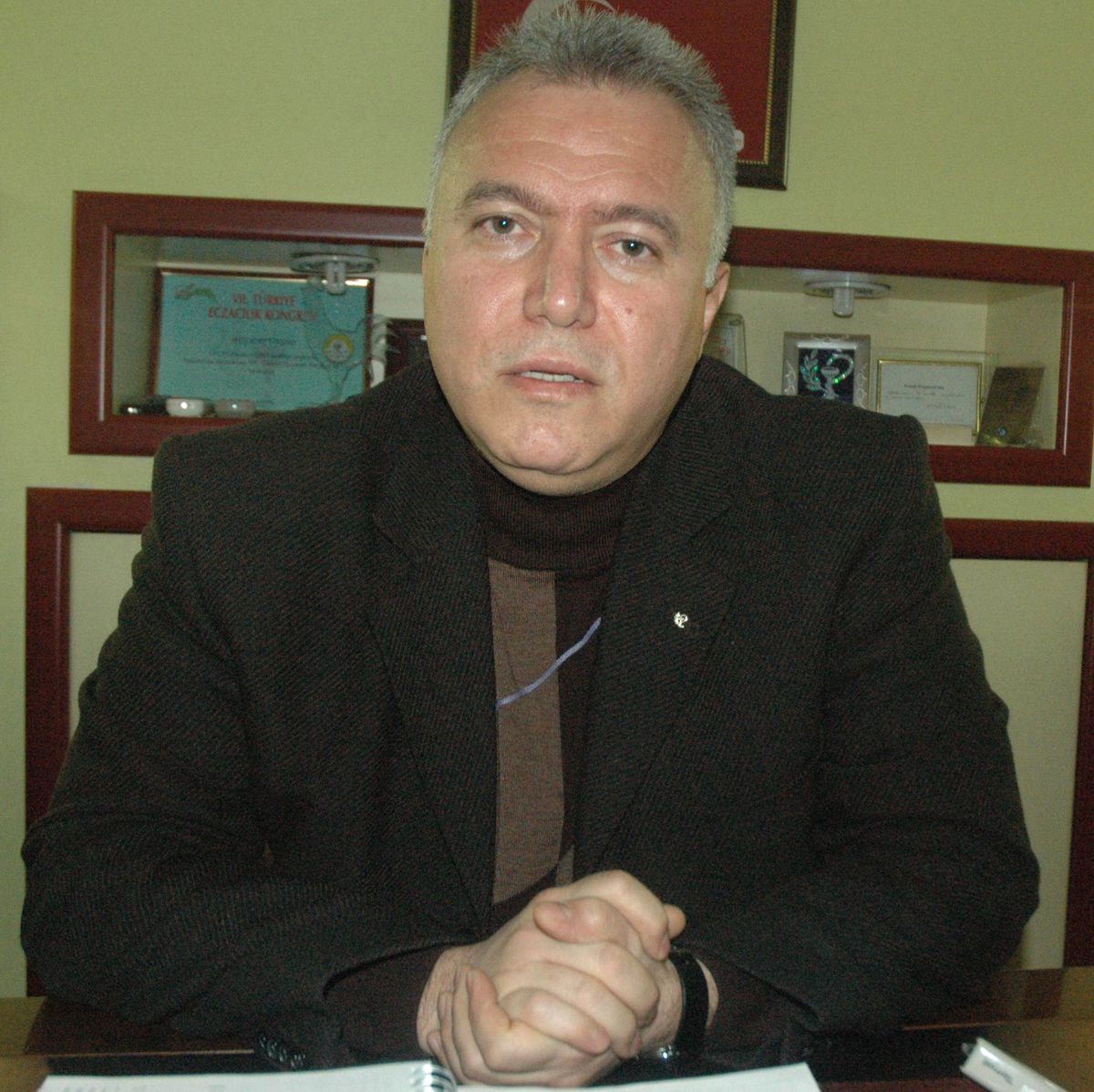 Bir Çok Eczane Kapanabilir
