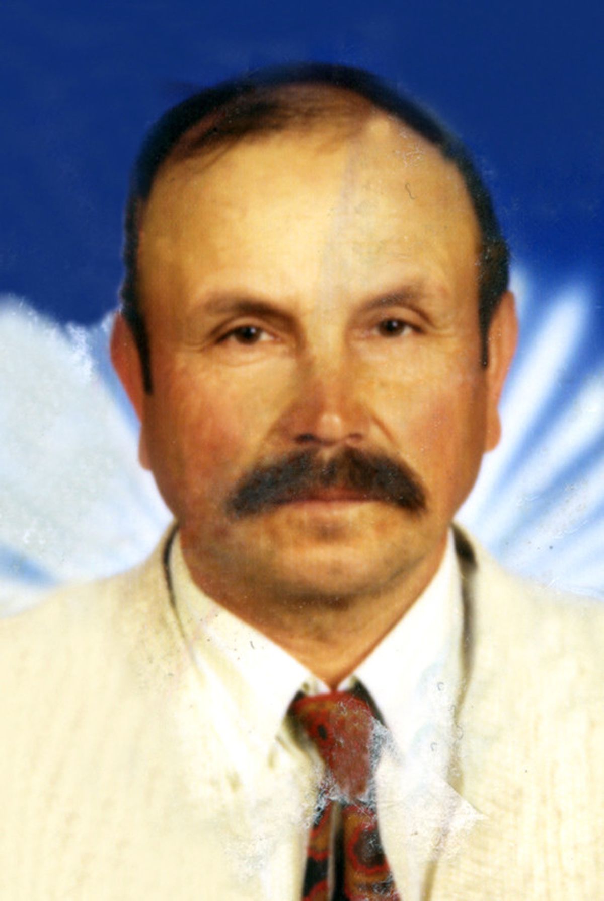 Ecel Mezarlıkta Yakaladı