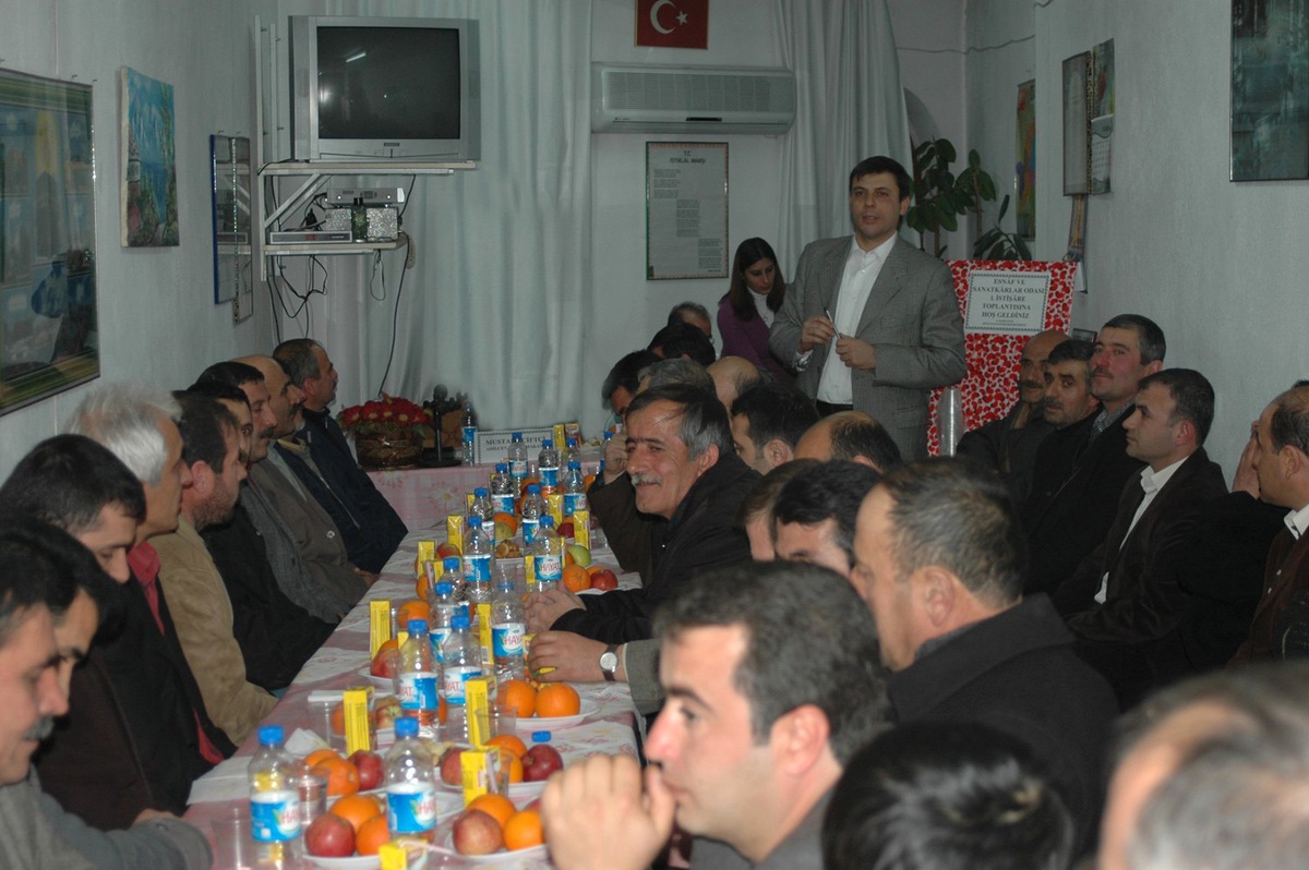 Adilcevaz Esnafının Sıkıntıları Görüşüldü