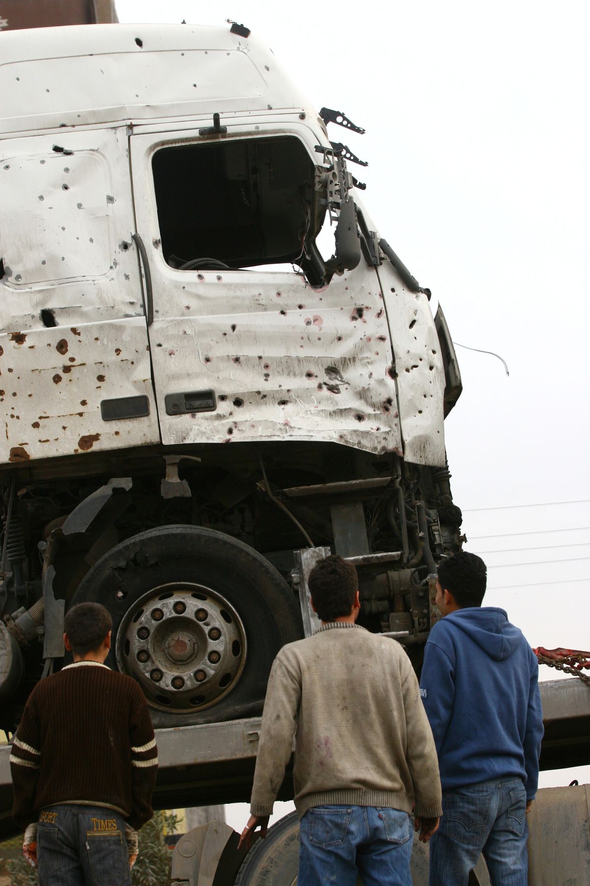 Irak\'ta Türk Tırı\'na Bombalı Saldırı