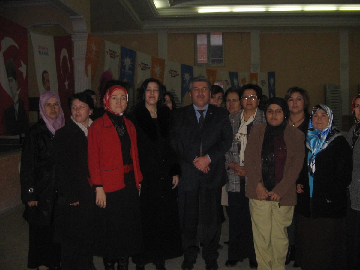 AK Parti Yenipazar Kadın Kolları Kongresi Yapıldı