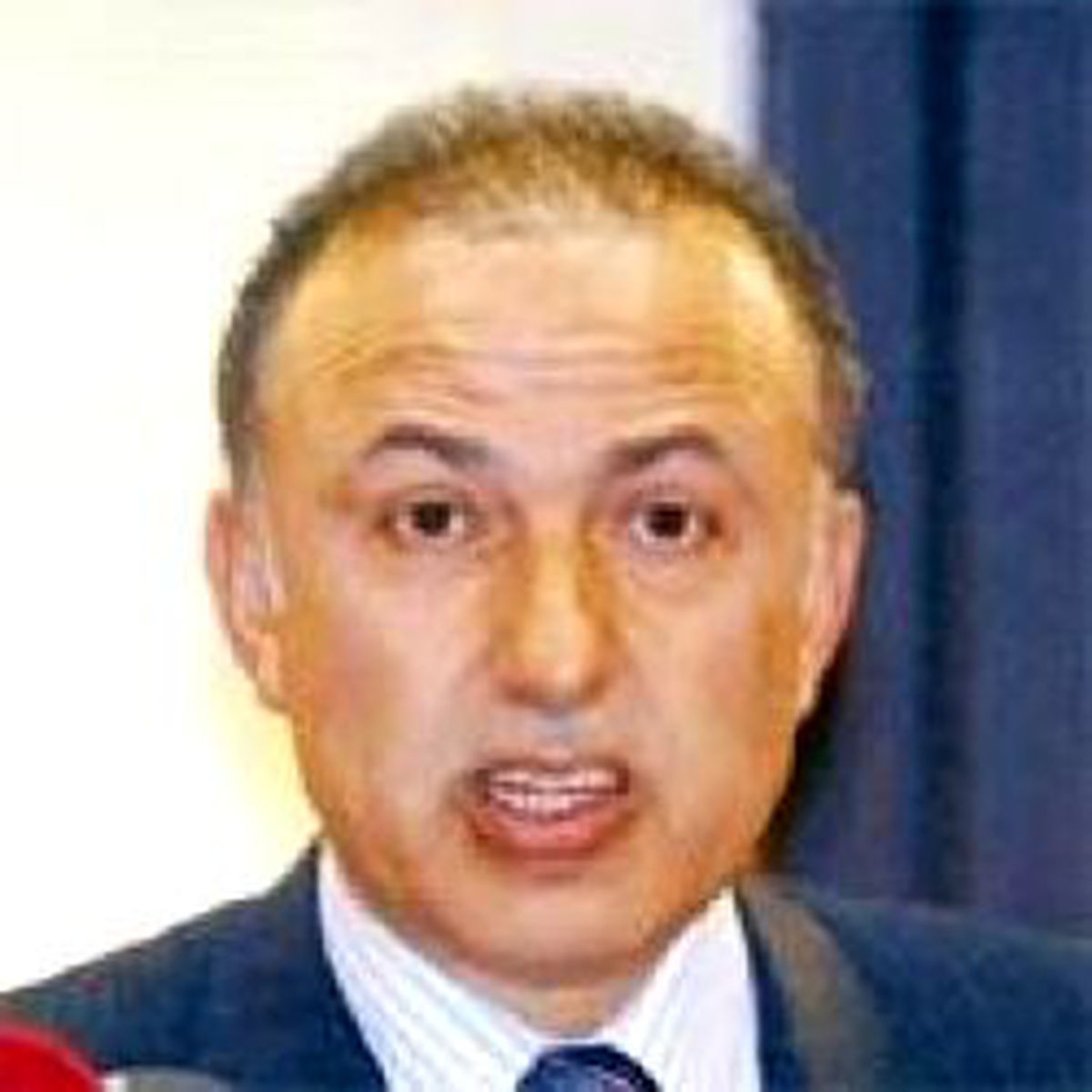 Sadece Fazla Büyüdük Ölüm Taciri Değiliz