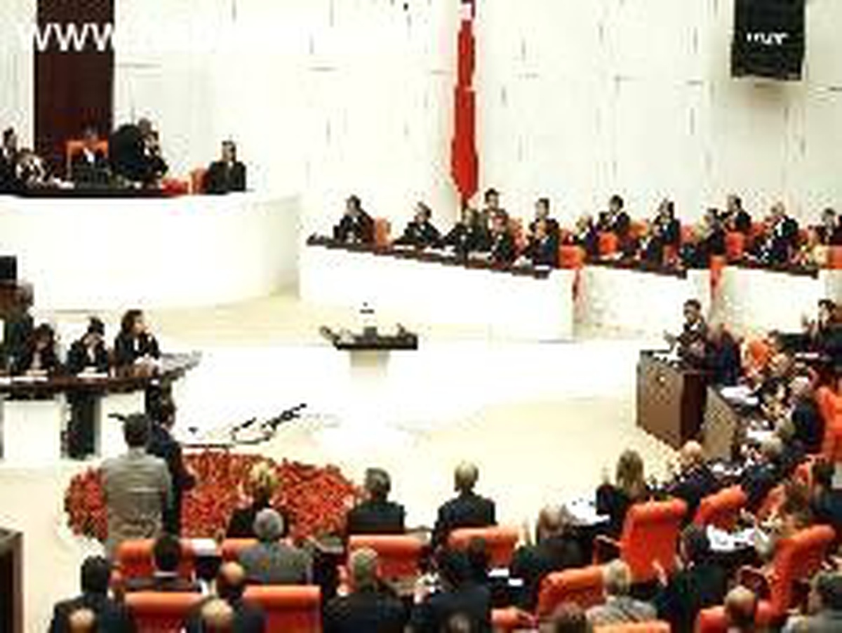 AKP'nin 'Belediyeleri' CHP-MHP-DTP'ye Takıldı