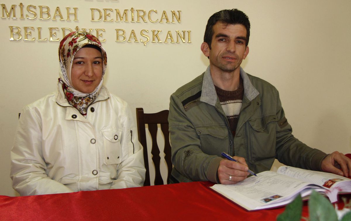 4 Yılda Bir Kutlayacakları Evliliklerine İmza Attılar