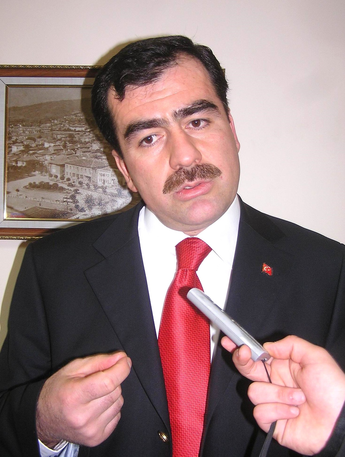 AK Parti Aydın Merkez İlçe Teşkilatındanki İstifaların Ardından