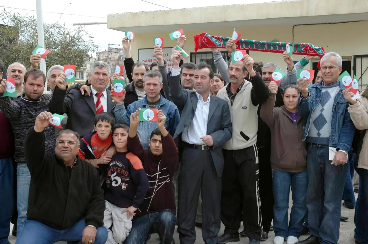 Referandum\'dan "Bayraklıya Bağlanmak İstemiyoruz" Sonuçu Çıktı