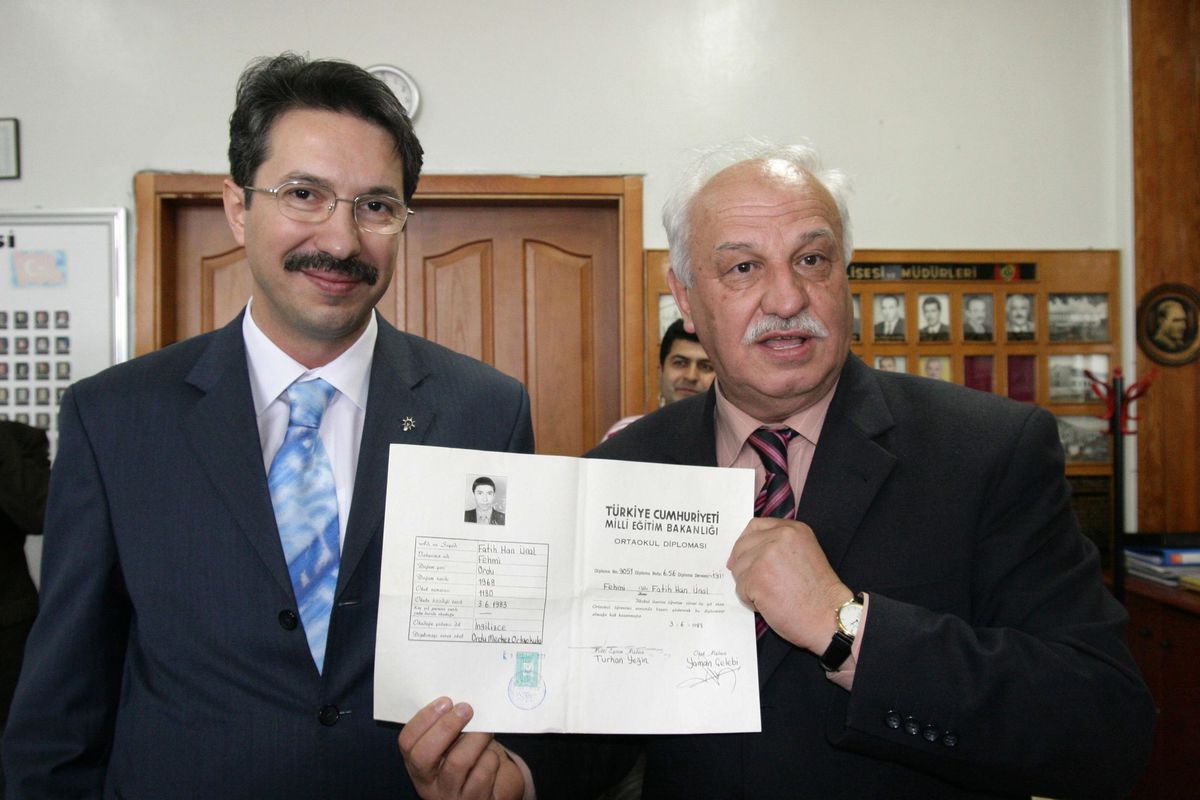 AK Parti'li Başkana Sürpriz