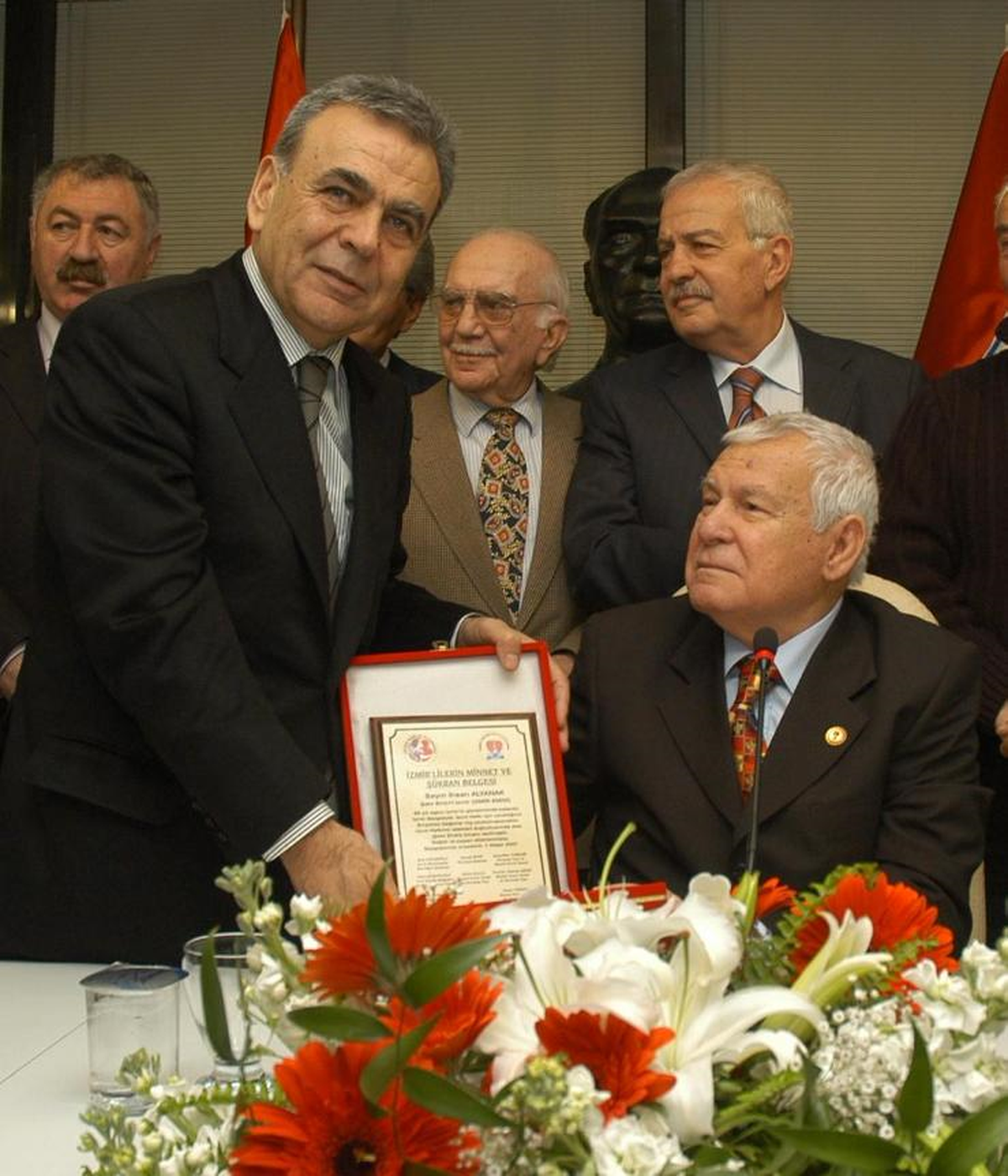 İzmir Efsane Başkanı'nı Kaybetti