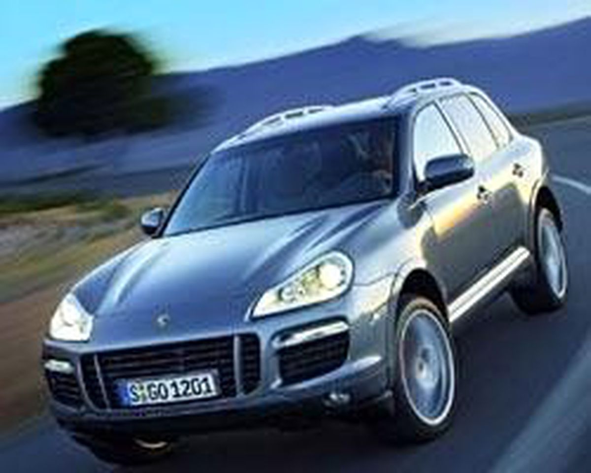 Porsche, Cayenne ile Para Basıyor