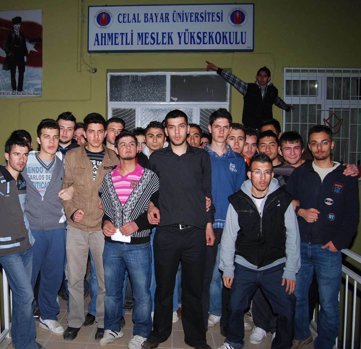 Cbü'de Şiddet Eylemi