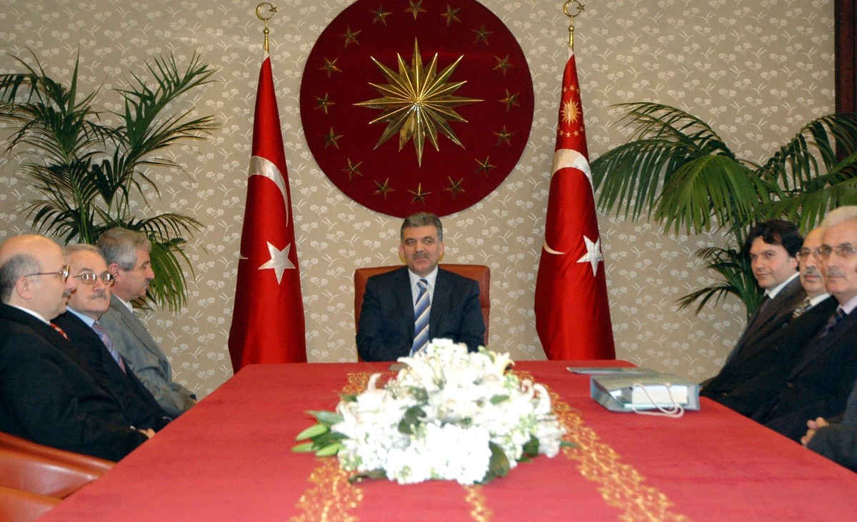Cumhurbaşkanı Gül, Türkiye Yazarlar Birliği Heyetini Kabul Etti