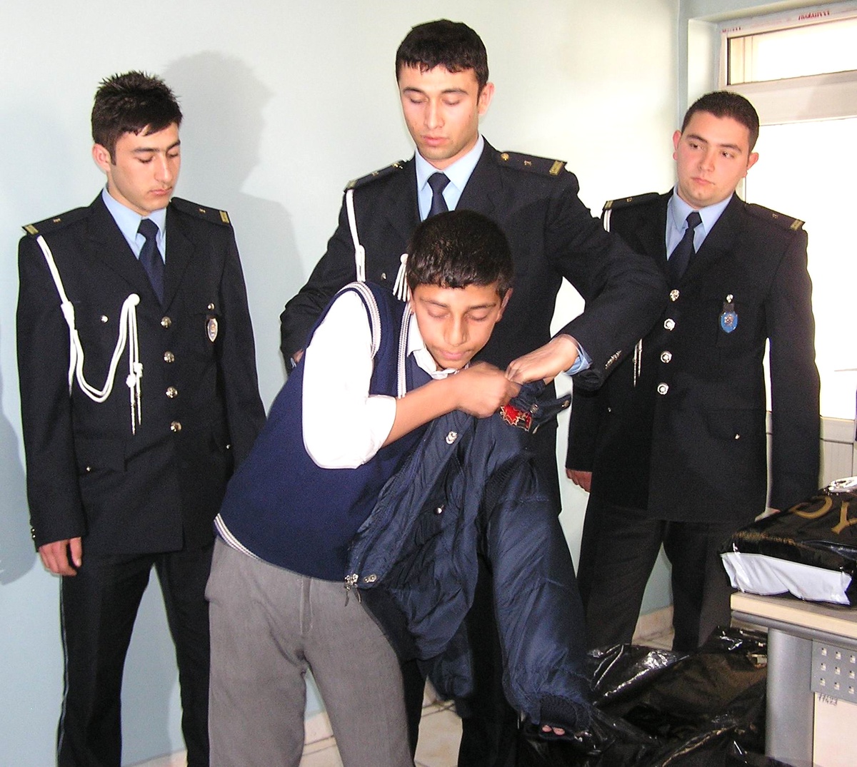 Polis Okulu Öğrencilerinden Örnek Davranış
