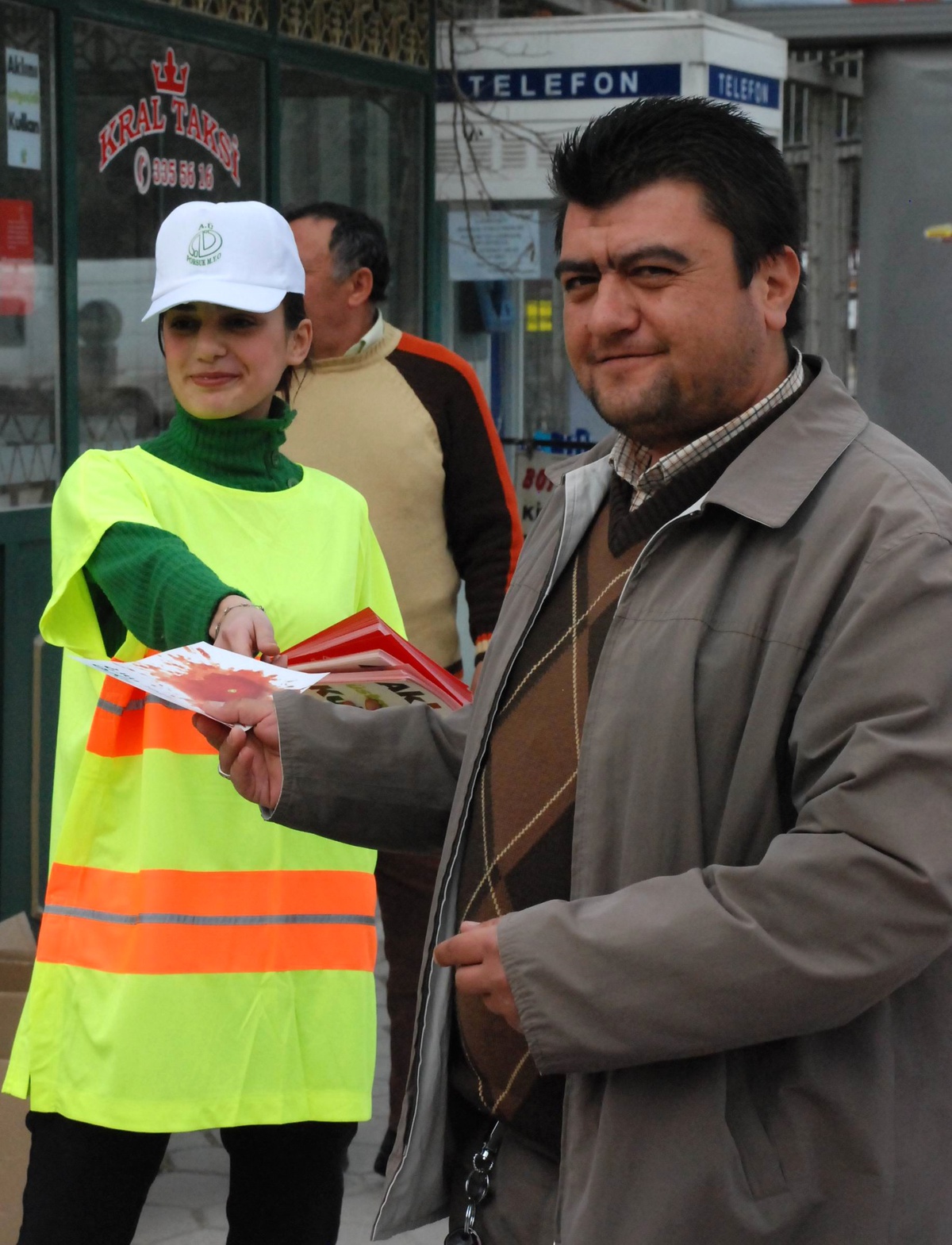 Üst Geçidi Kullanmayan Öğrenciler İçin "68 Saniye Hayatınızdan Değerli mi" Projesi