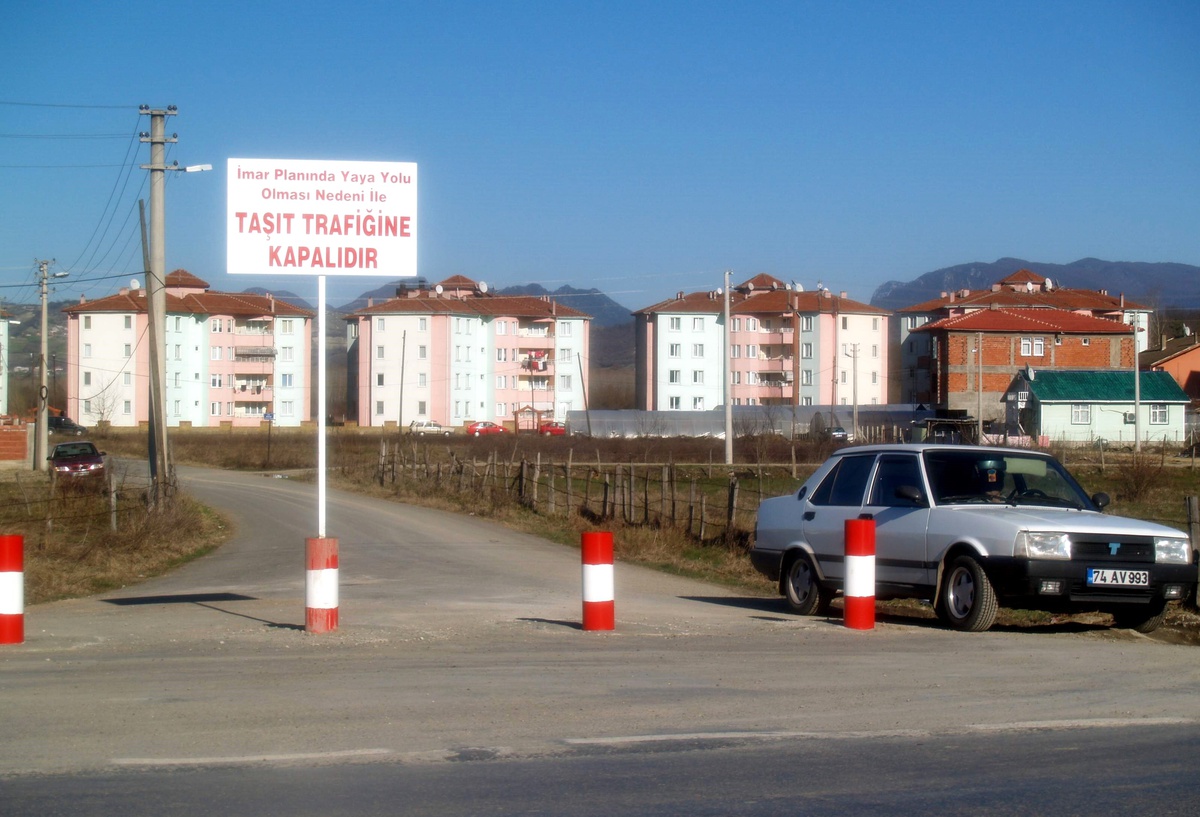 Yolun Kapanması Tepkilere Sebep Oldu