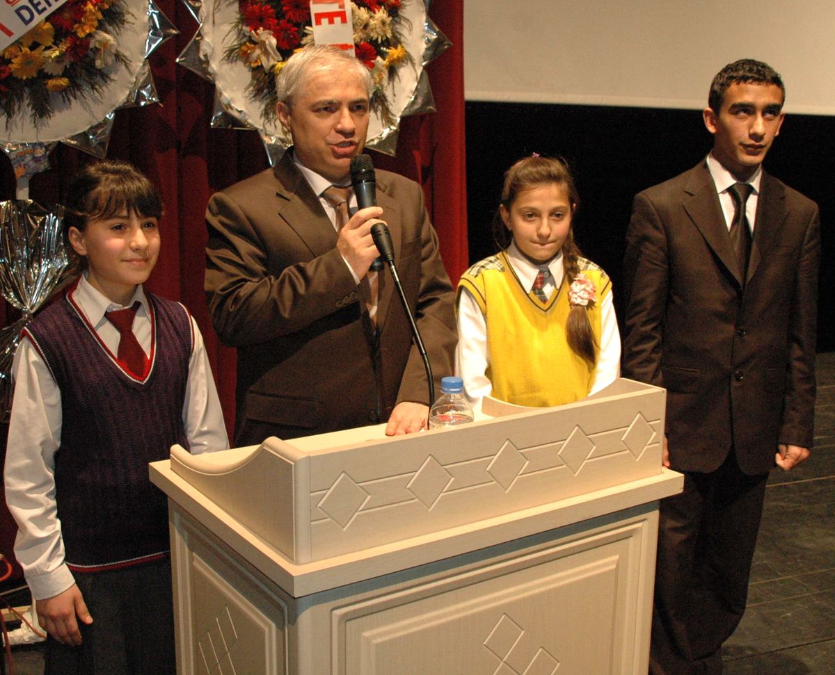 Geleceğin Liderlerini Yetiştirme Projesi