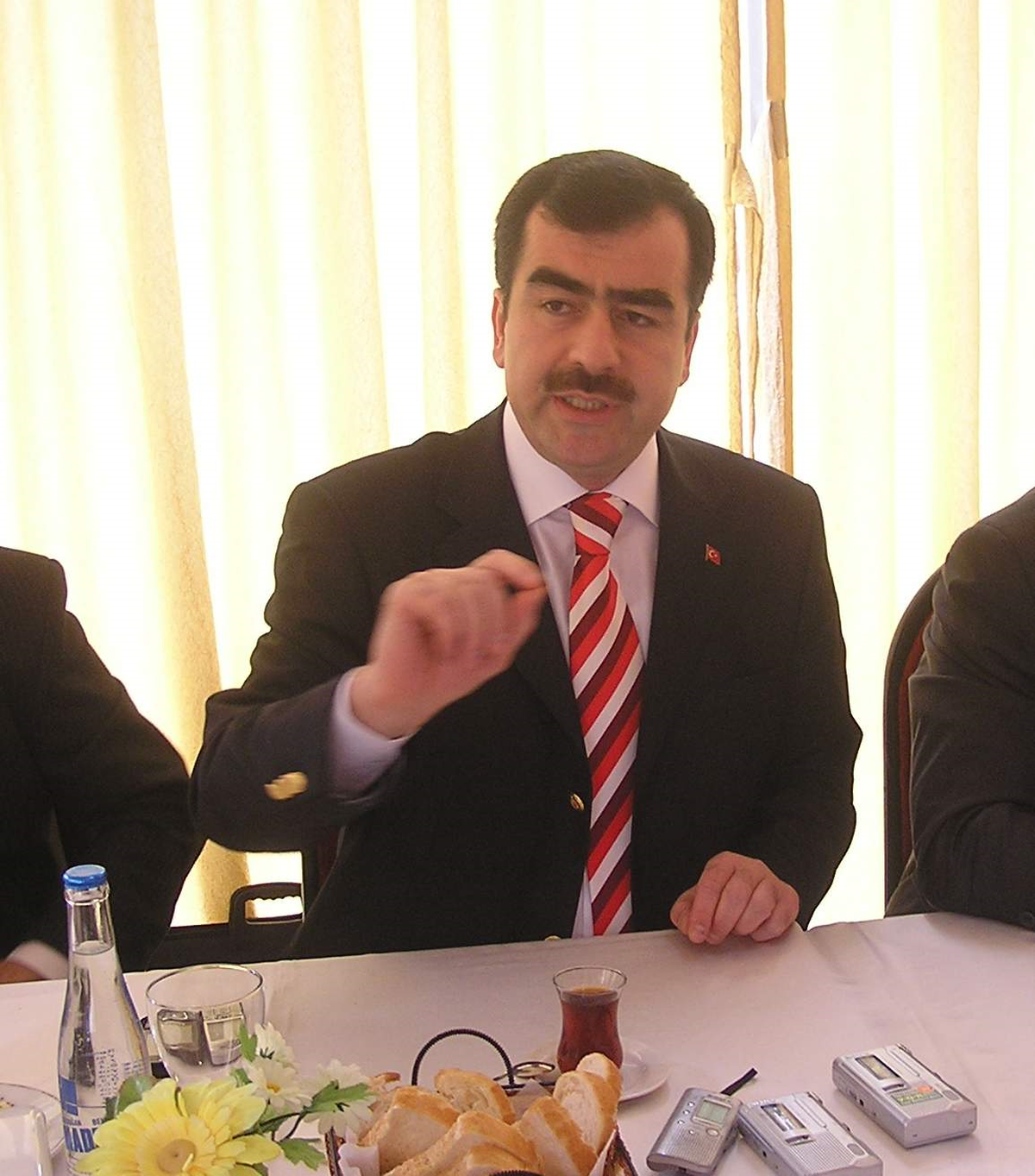 AK Parti Aydın Milletvekili Erdem'den 'Gübre' Açıklaması