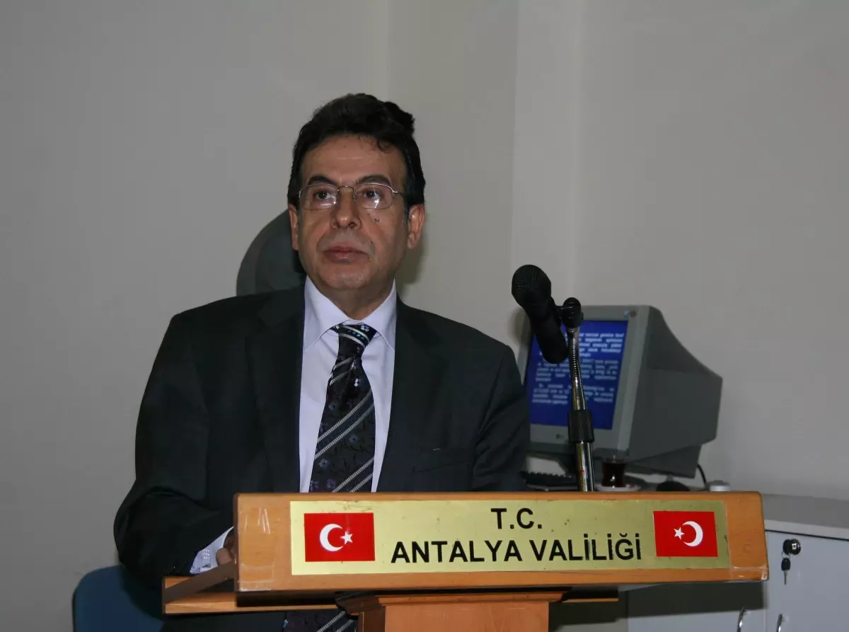 Antalya Valiliğinden Kadına Yönelik Şiddeti Önleme Projesi