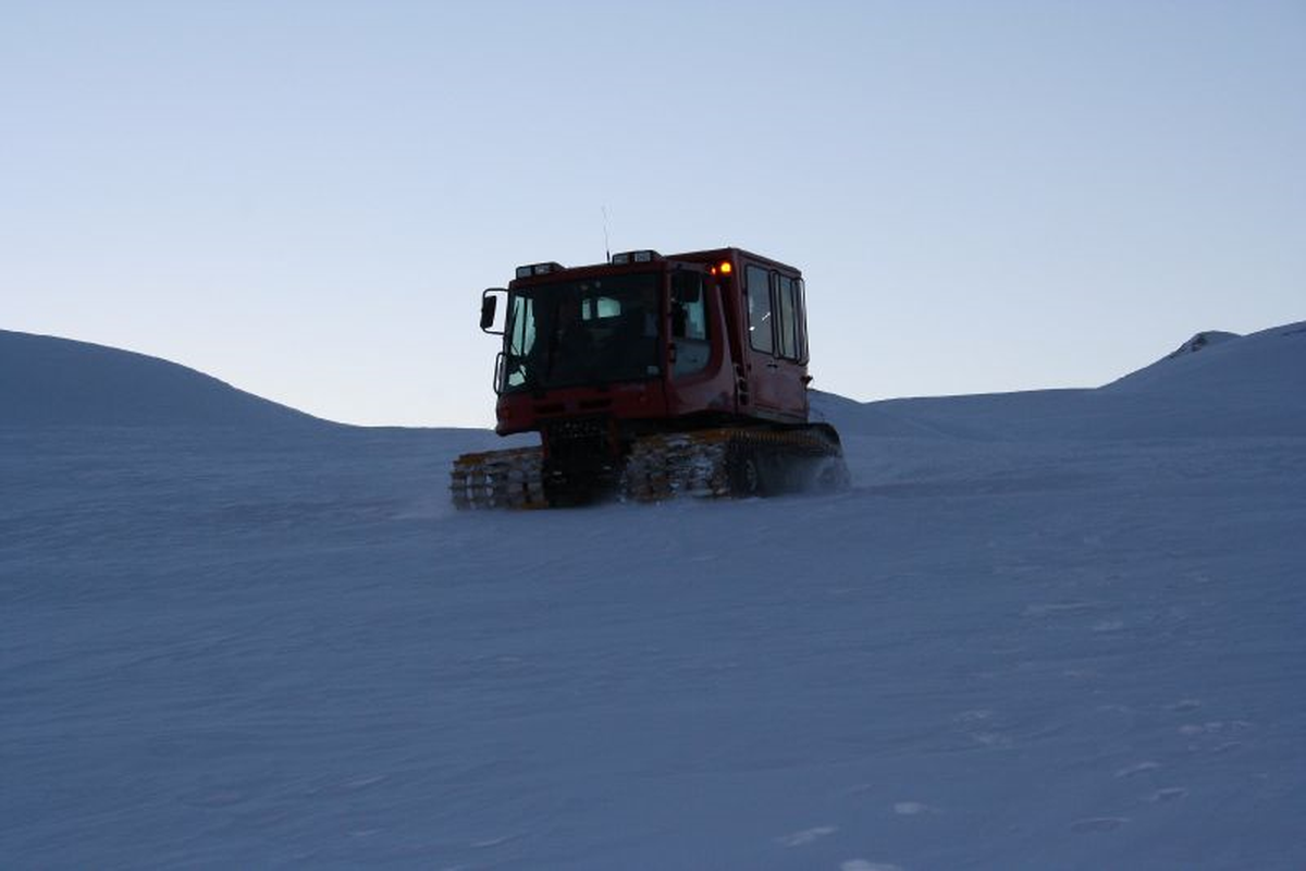 Erzurum Kar Esaretinden Kurtuluyor