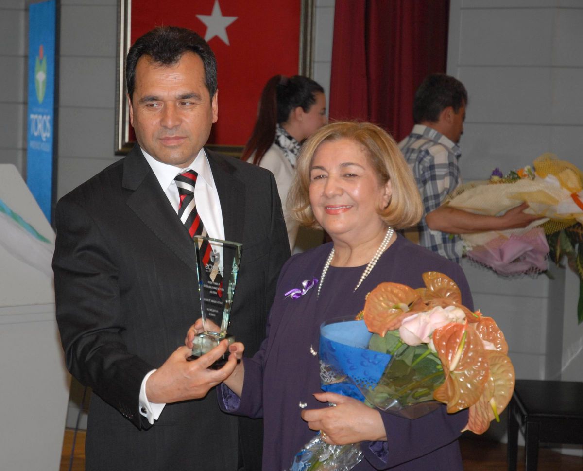 Toros Akdeniz Koleji Yılın Annesini Seçti