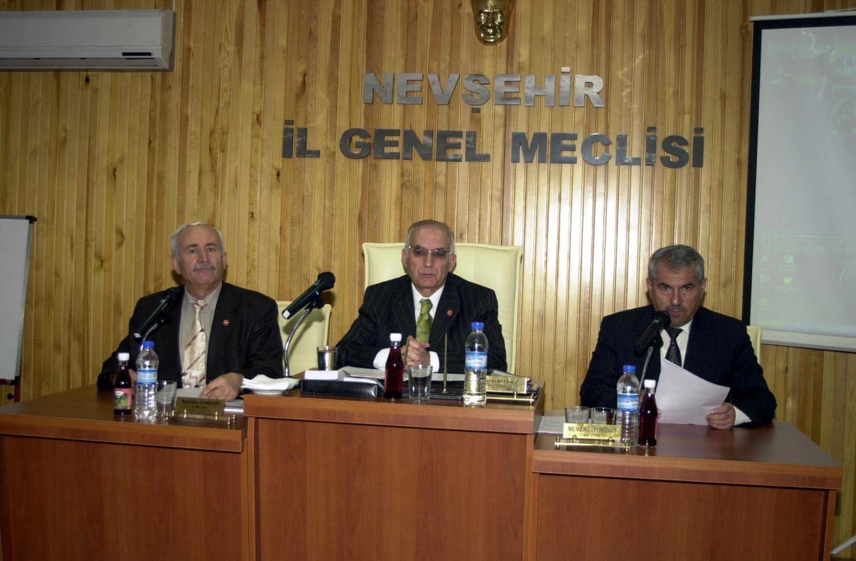 Vali Hacımustafaoğlu, İl Genel Meclis Toplantısına Katıldı