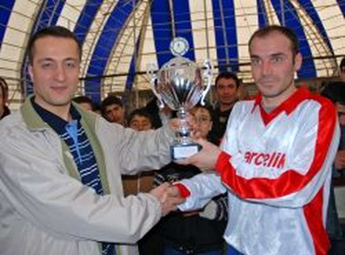 Ahlat Kaymakamlığı Halı Saha Futbol Turnuvası Sonuçlandı