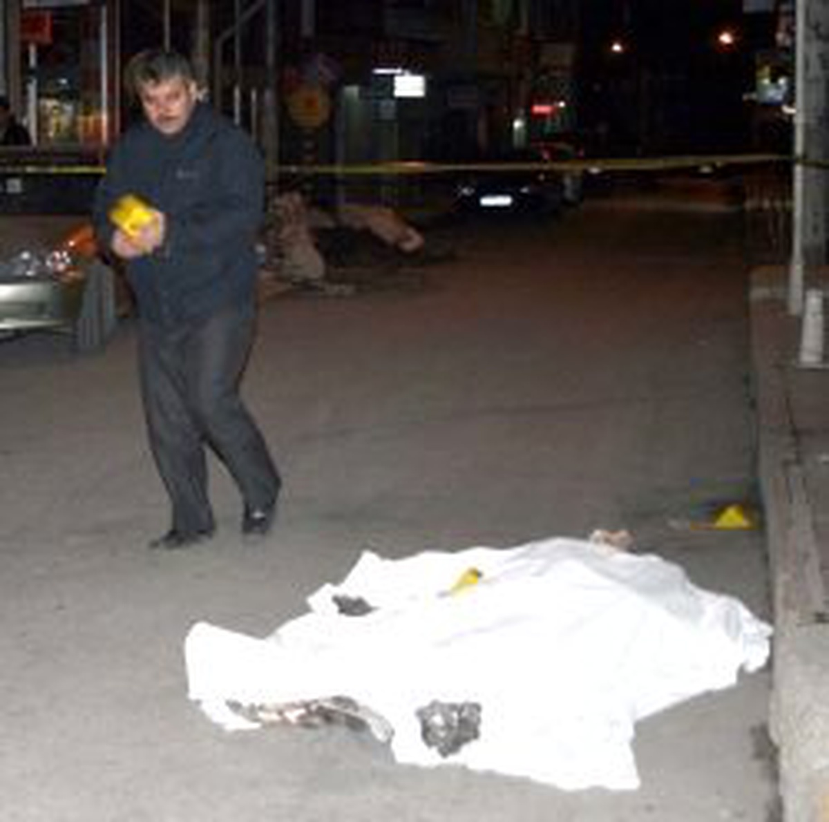 Aileler Gerdi Silahlar Patladı: 2 Ölü, 4 Yaralı