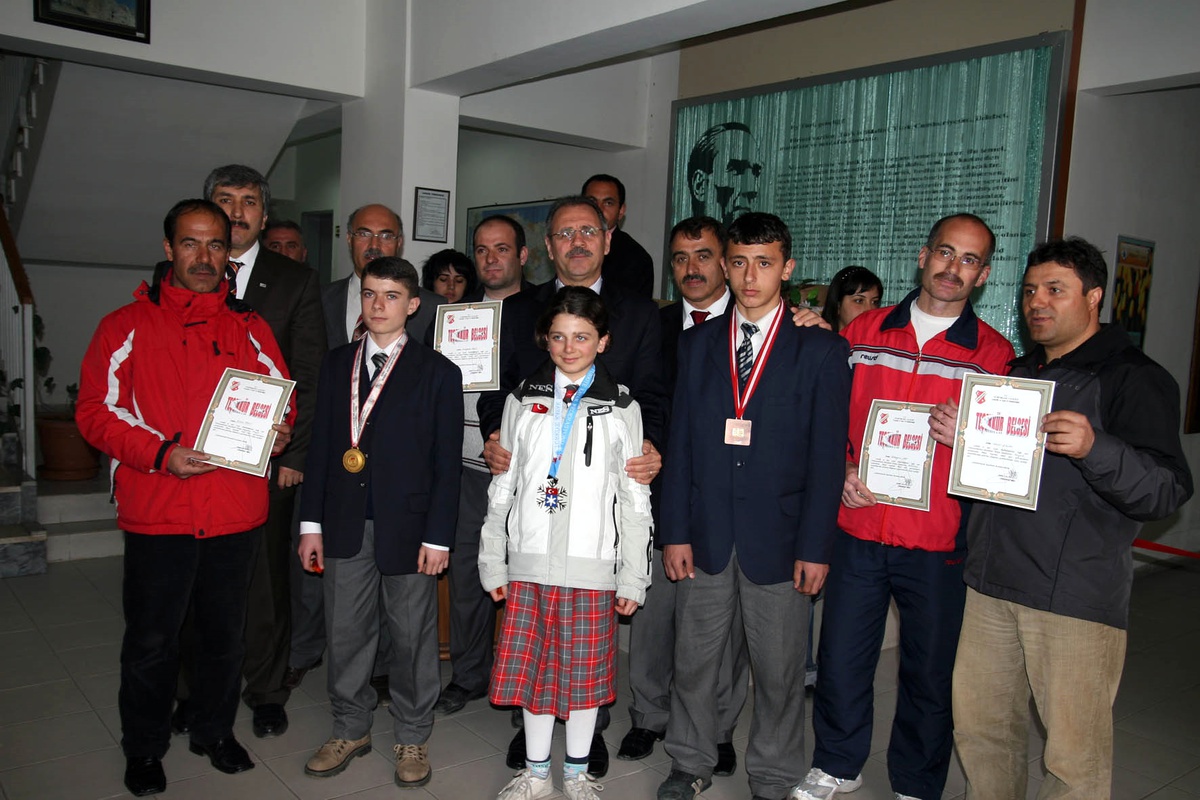 Gümüşhane'ye Kültür Odası ve Gençlik Kütüphanesi