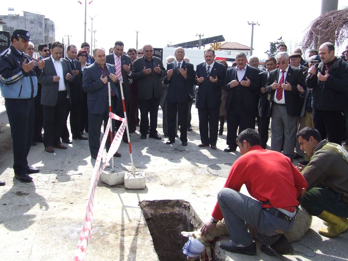 Karacabey'de İkinci Etap Doğalgaz Çalışmaları Başladı