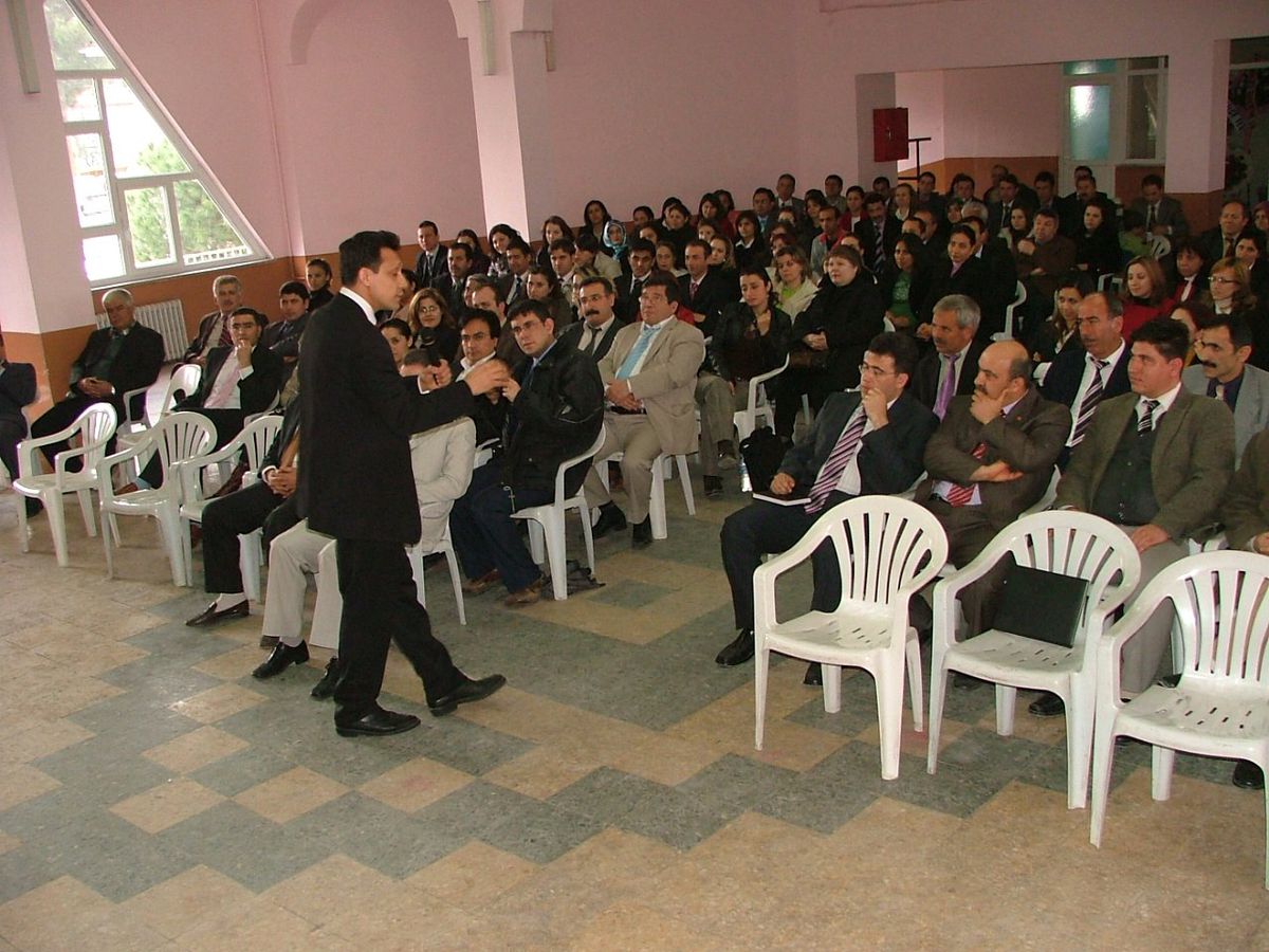 Manyas'ta Öğretmenlere Stres ile Mücadele Semineri