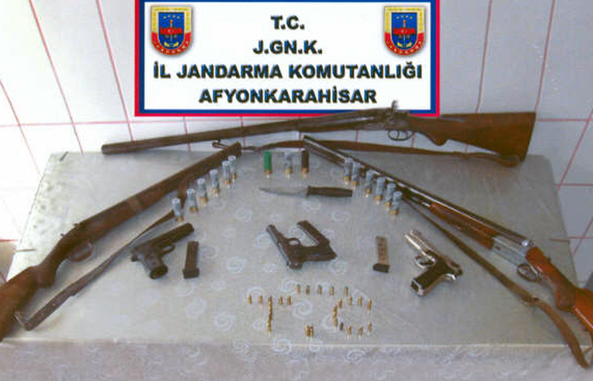 Cephanelik Ev
