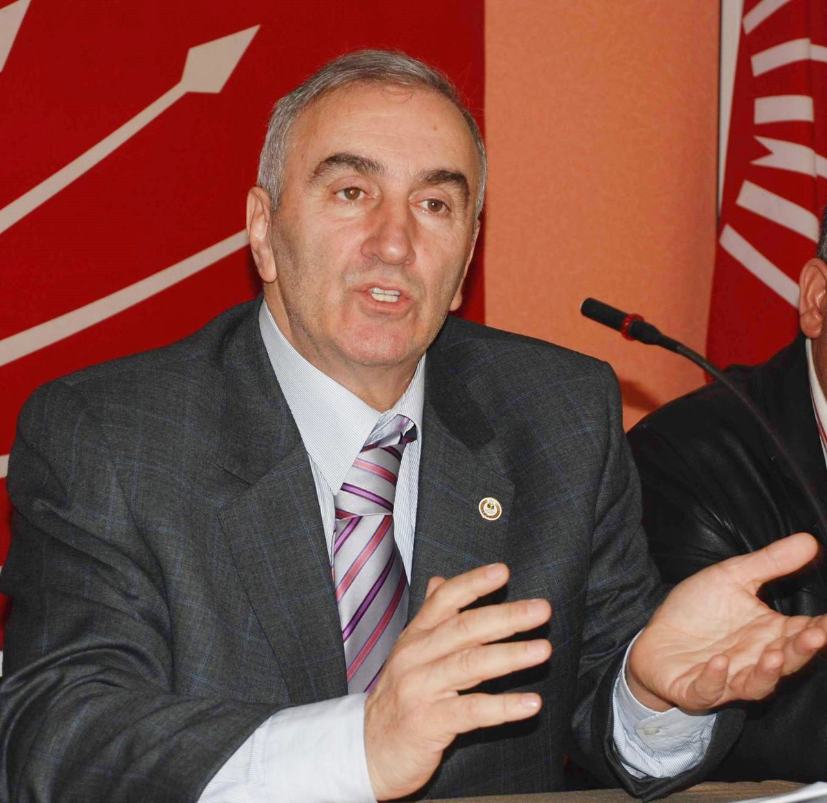 CHP İl Başkanından Belediye Uyarısı