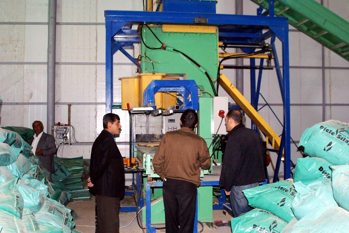 Güneydoğu Anadolu Bölgesi'nin İlk Silaj Fabrikası Silvan'da Kuruldu