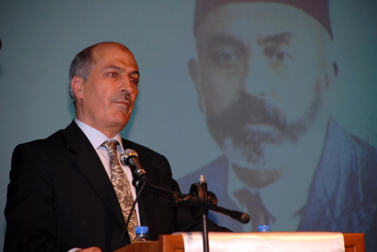 Gazeteci Rahim Er, Mehmet Akif Ersoy ve İstiklal Marşı\'nı Anlattı