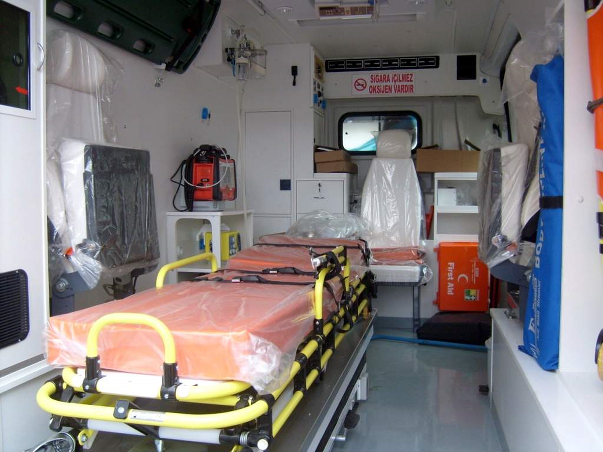 Sındırgı'da Yeni Ambulans Sevinci