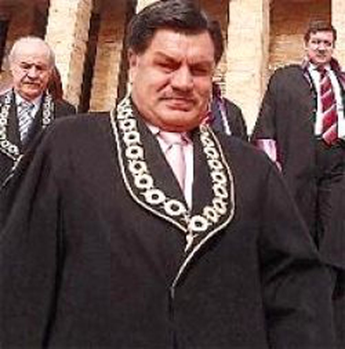 Anayasa Mahkemesi'nin Zor İki Kararı