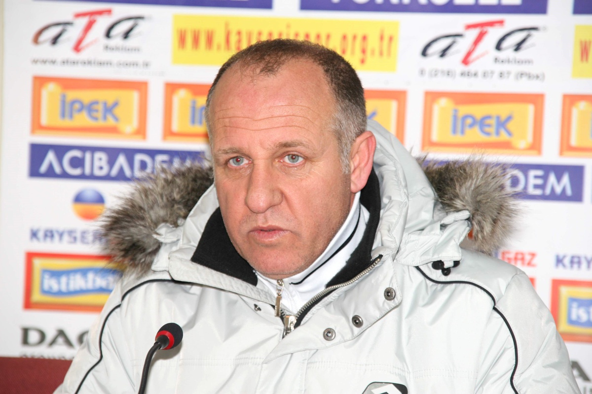 Kayserispor Üç Golle Üç Puanı Aldı