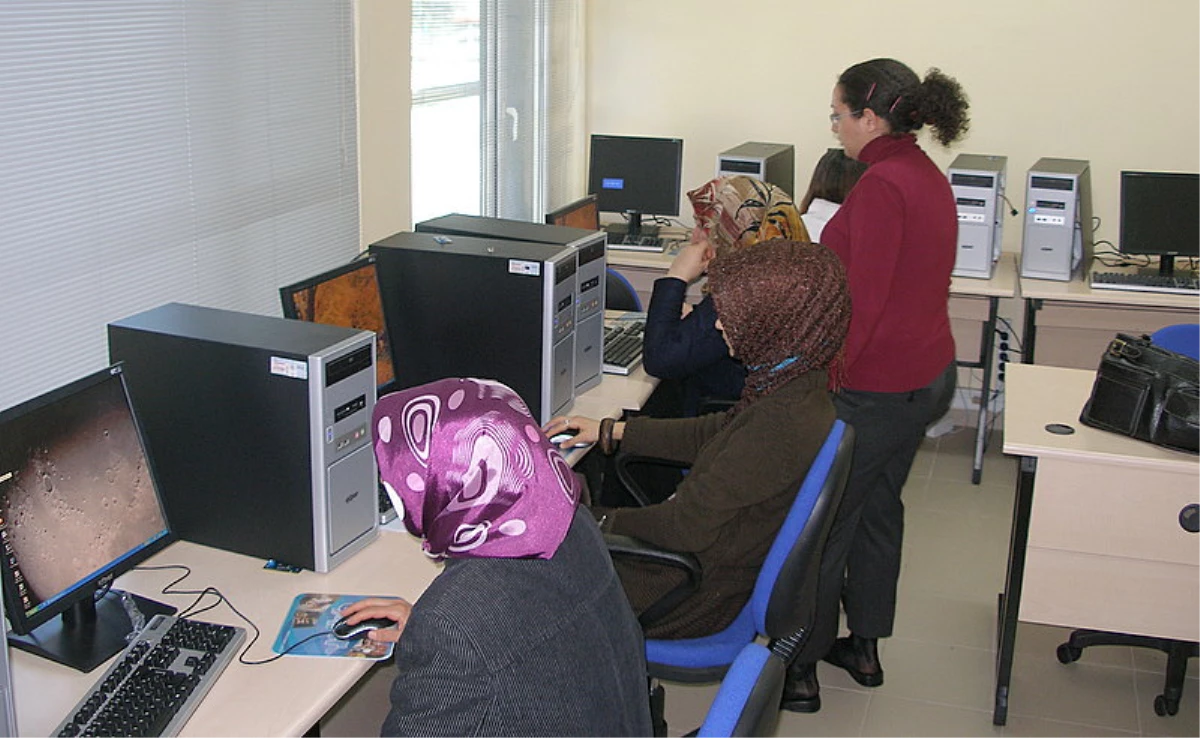 Kırşehir Belediyesi, Bilgisiyar Kuru Eğitimleri Başladı