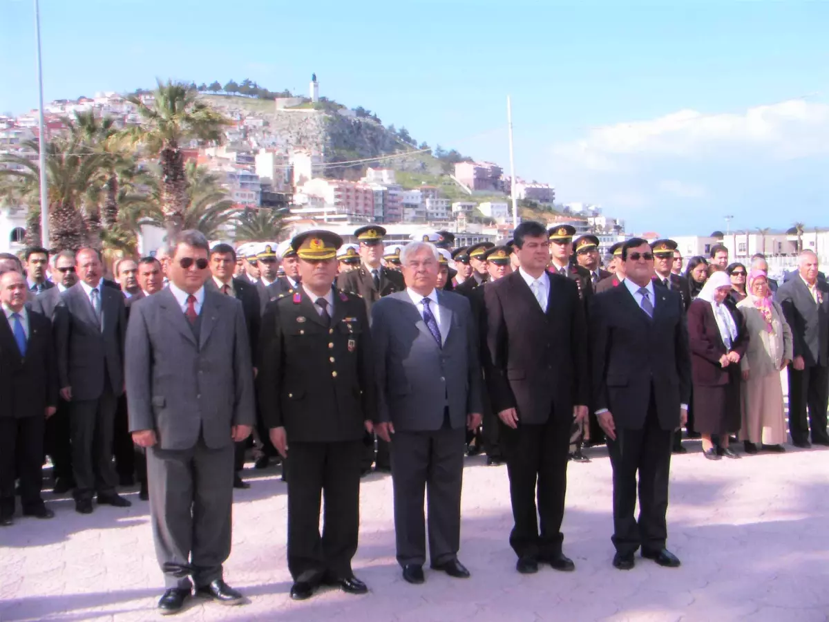 Kuşadası\'nda Şehitleri Anma Günü Etkinlikleri