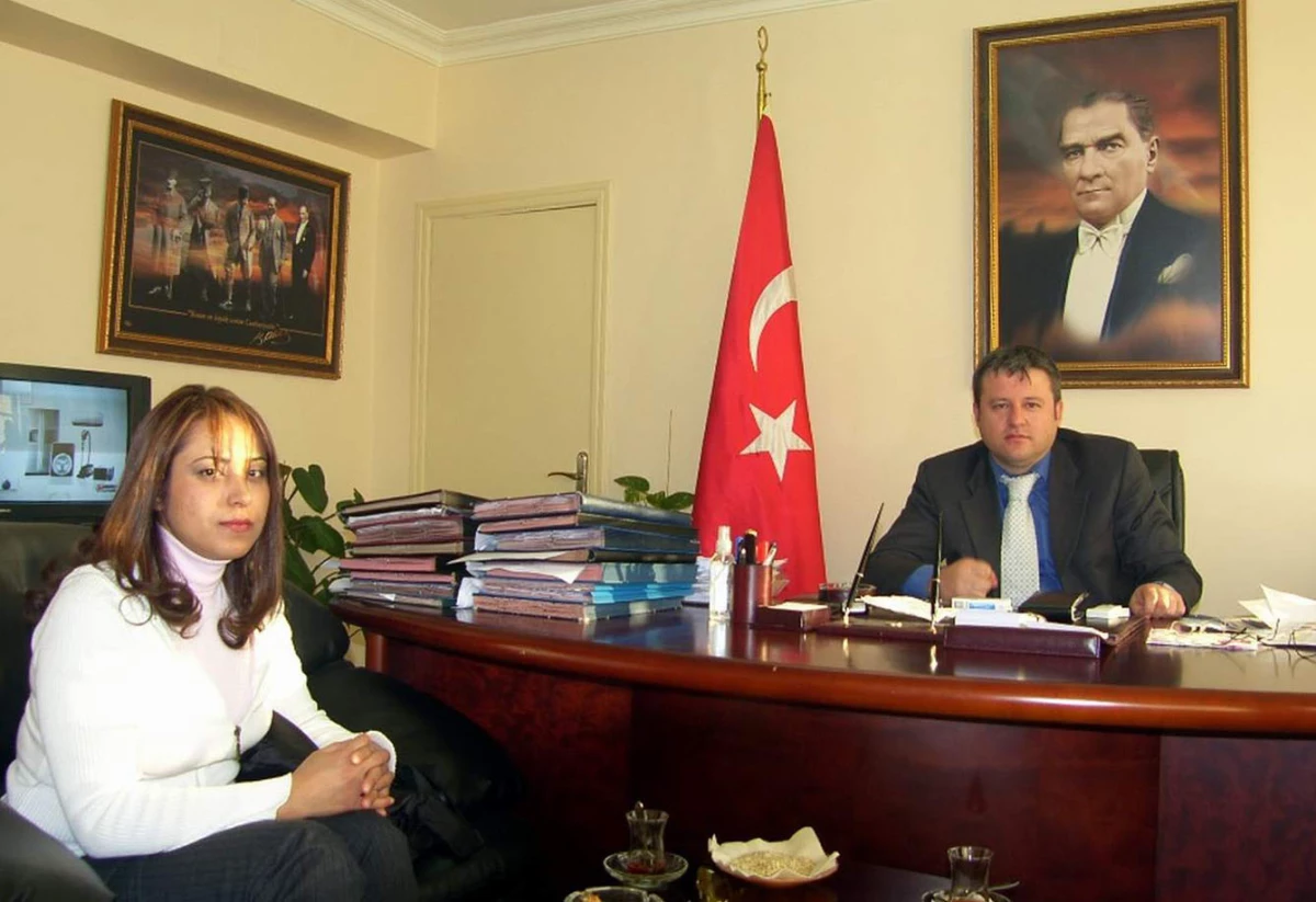 AK Parti Kadın Kolları Silopi İlçe Başkanın\'dan Silopi Kaymakamı\'na Ziyaret