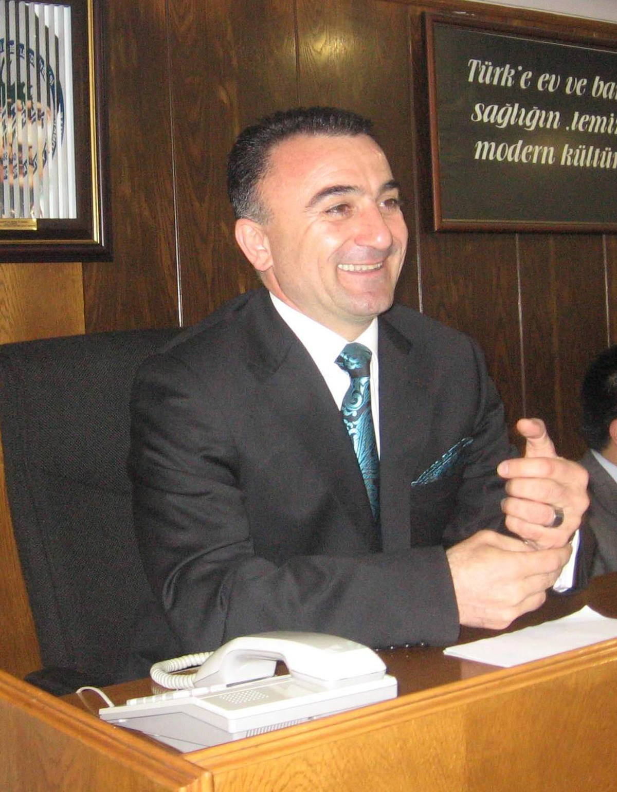 Sesli'nin Üyeliği AK Parti'de Kabul Edildi