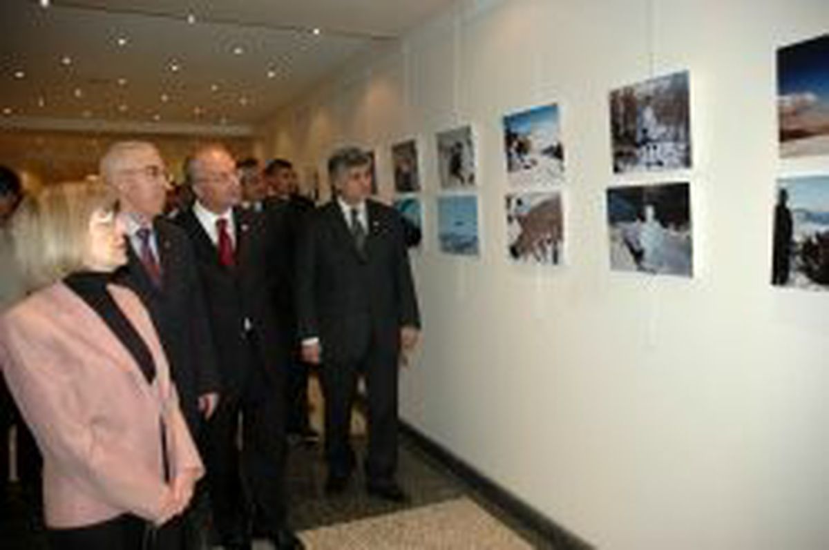 Sınır Ötesi Operasyonun Fotoğrafları Malatya'da Sergileniyor