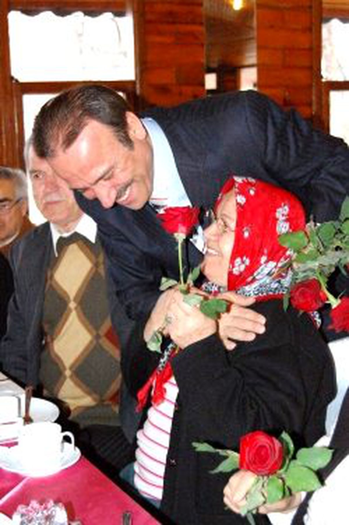 Başkan Genç, Yaşlılarla Bir Araya Geldi