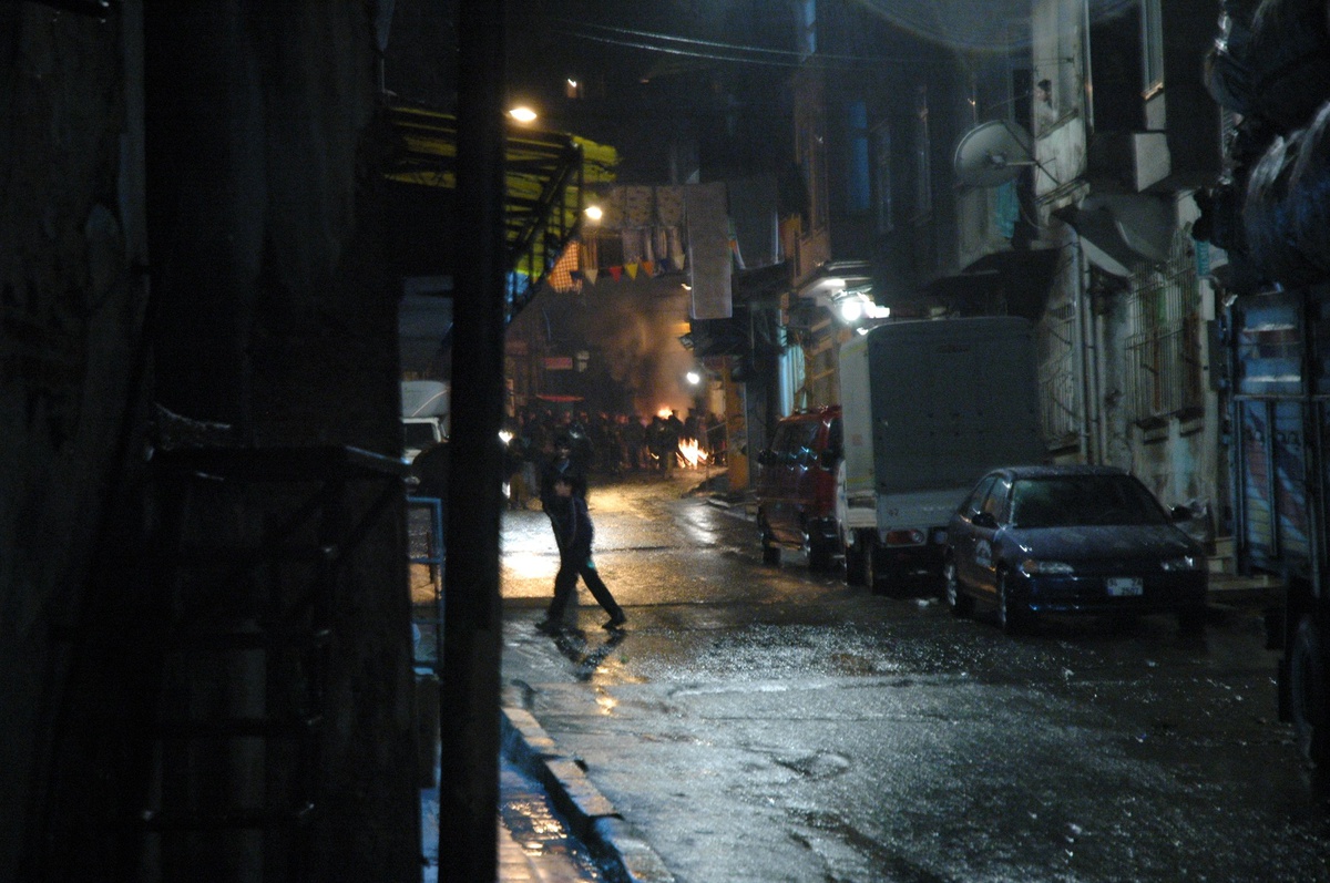 Beyoğlu'nda Nevruz Gösterisinde Olaylar Çıktı