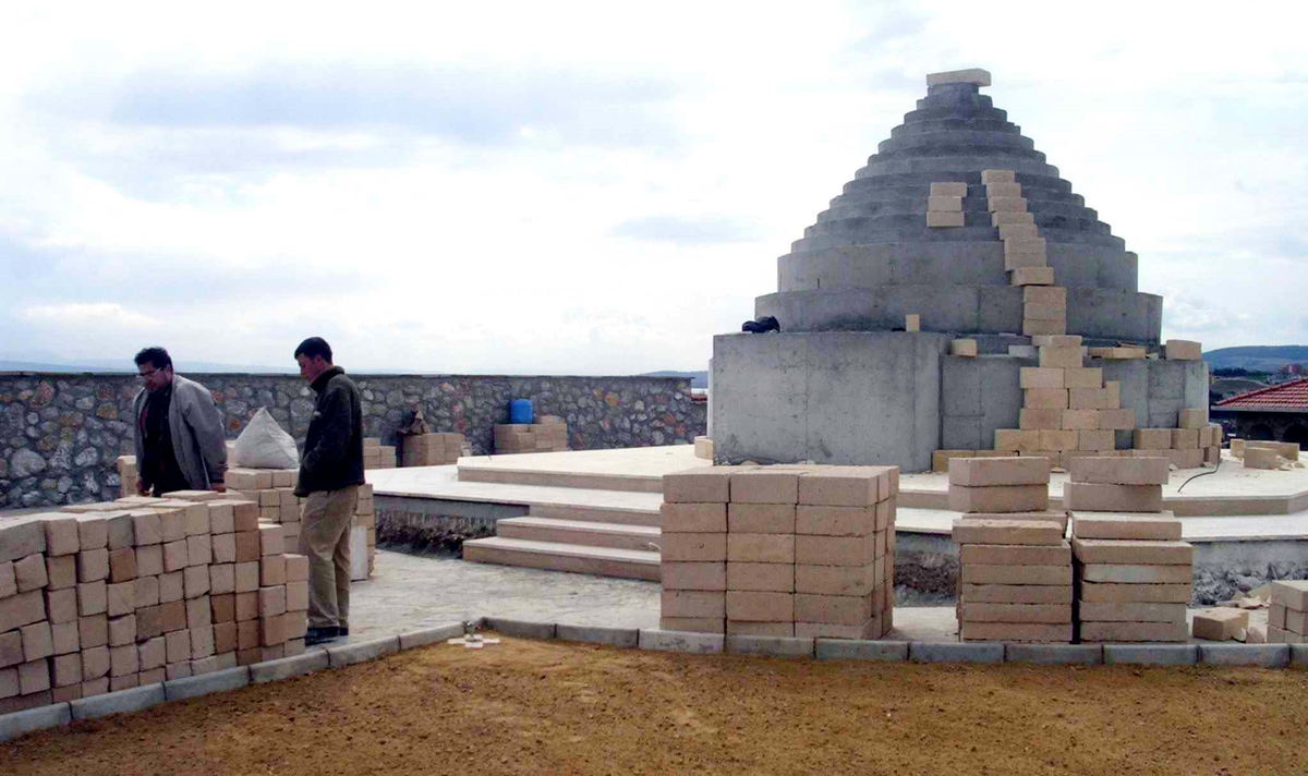 Çanakkale'deki Rus Anıtı 1 Hafta İçinde Tamamlanacak