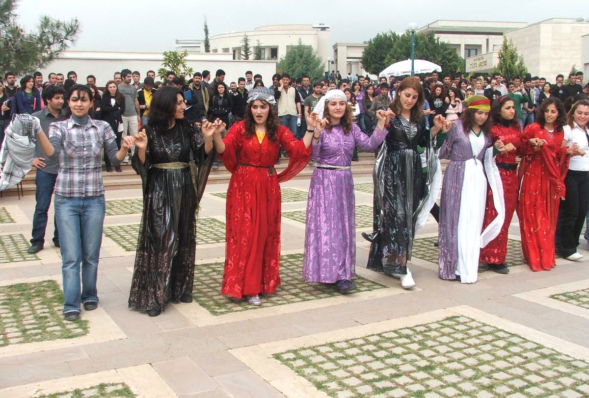 Mersin Üniversitesi'nde Nevruz Kutlaması